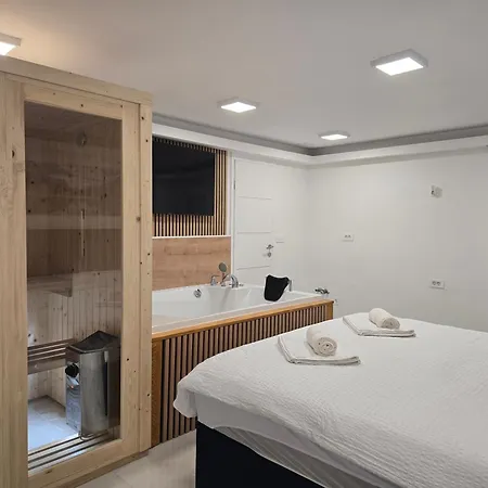 Apartment Wellness Deluxe Edy *